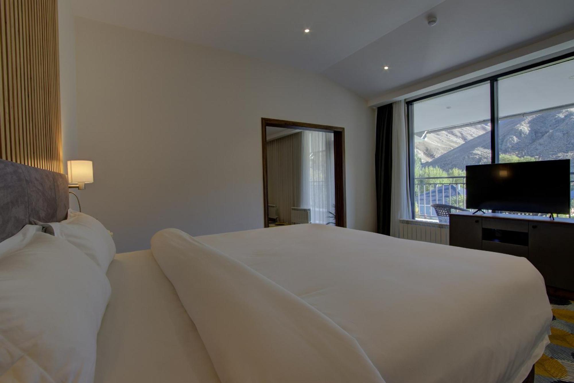 Grand Khan Tengri 4* Naryn المظهر الخارجي الصورة